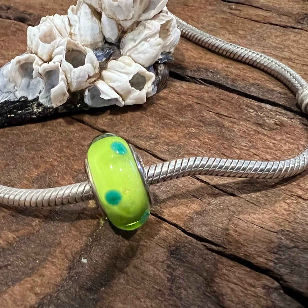 Authentic Pandora Murano Bead Glass Charm Green Polka Dot Dark Spring Lemon